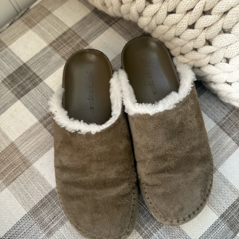 Jenni Kayne SHEARLING-LINED MOC CLOG